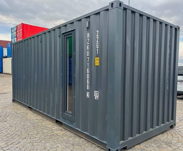 Vue extérieure du container 20 pieds avec portes sectionnelles.