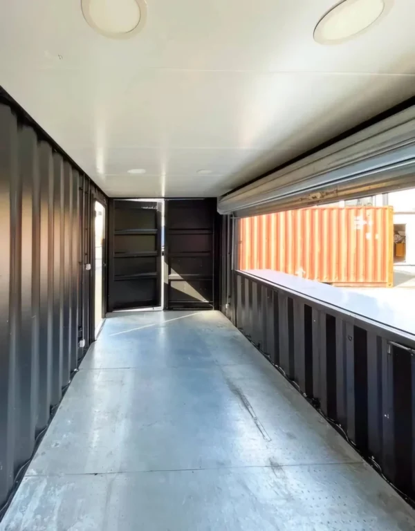INTERIEUR CONTENEUR DE SNACKS ET CAFÉTÉRIA INTERIEUR CONTENEUR DE SNACKS ET CAFÉTÉRIA