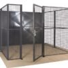 box grillagé métallique gris RAL 7035 avec porte sécurisée