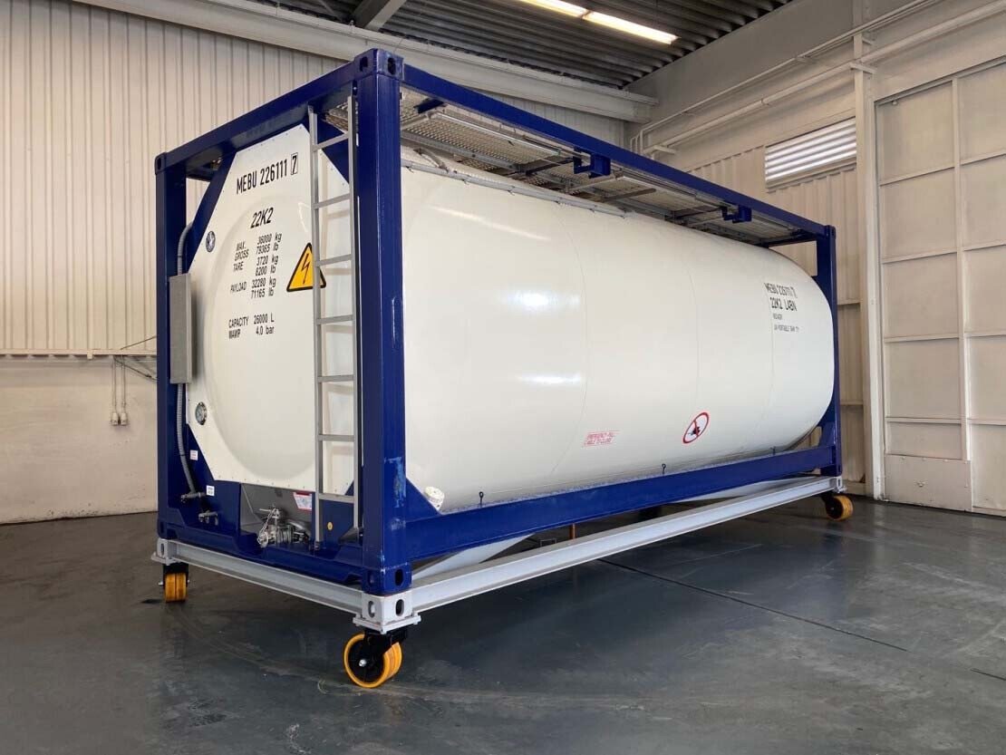 Tank container