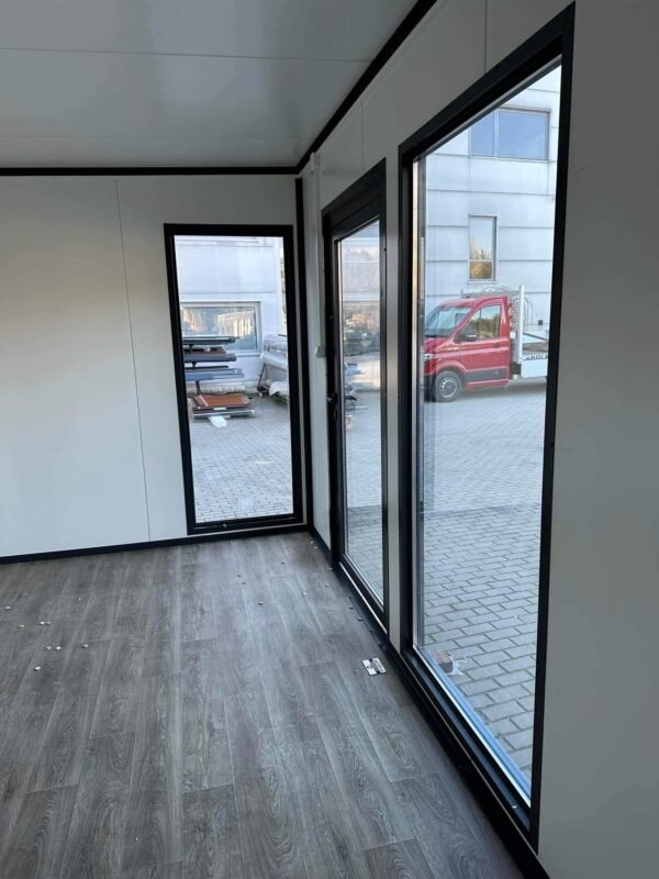Module studio 15 m² avec baie vitrée Module studio 15 m² avec baie vitrée