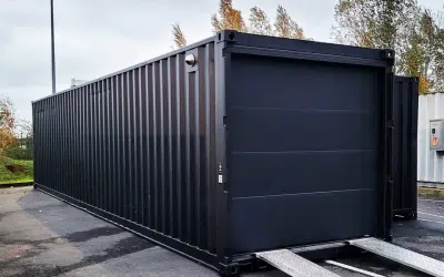 container aménagé en garage robuste container aménagé en garage robuste