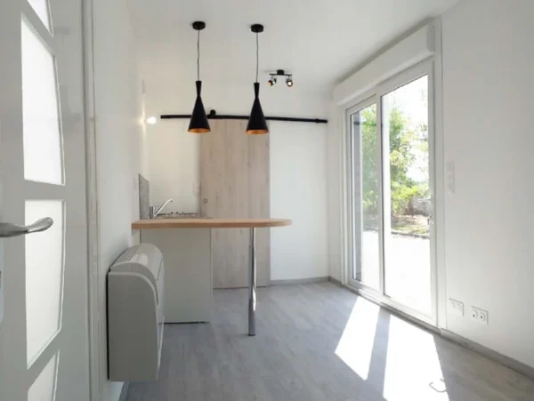 intérieur Container modulable 20 m² pour habitation ou bureau intérieur Container modulable 20 m² pour habitation ou bureau